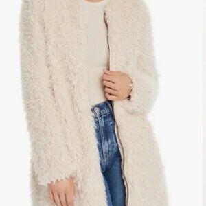 BB Dakota Anything for you faux fur teddy jacket size small